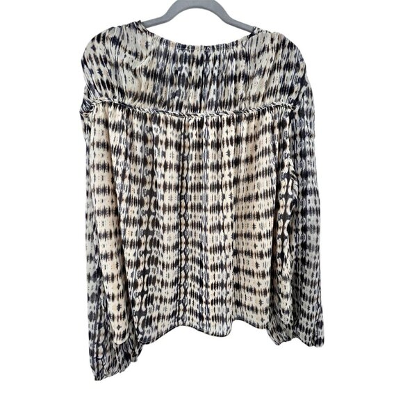 EVEREVE Women's White Multicolored Valerie Dye Effect Blouse NWT XS - Picture 6 of 6